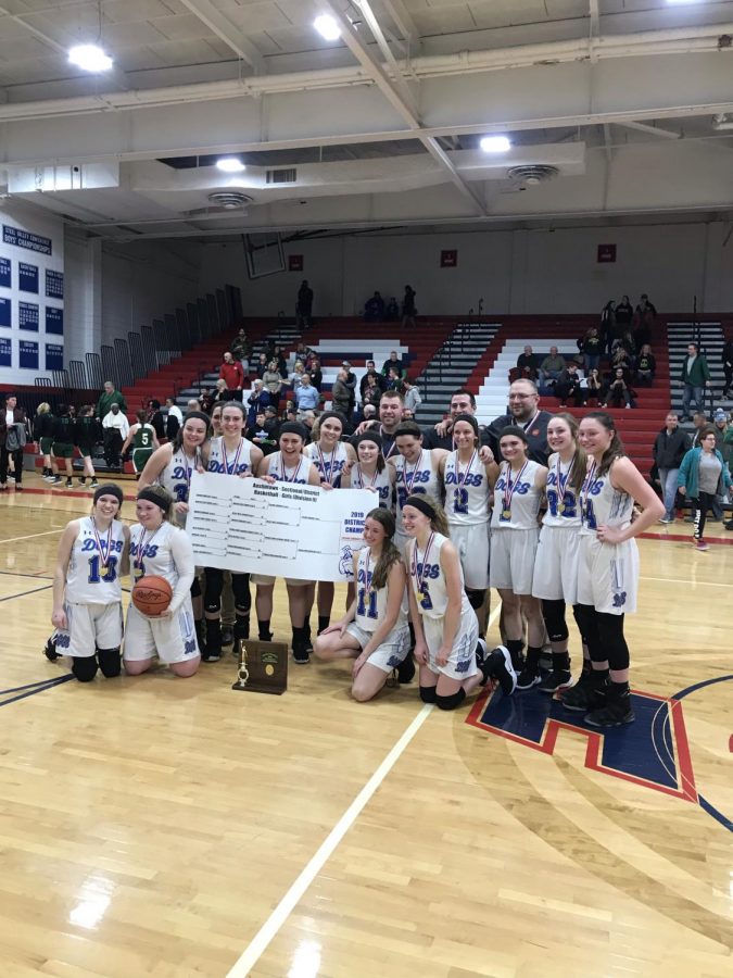 Lady Bulldogs defeat Ursuline to win first district title in 19 years