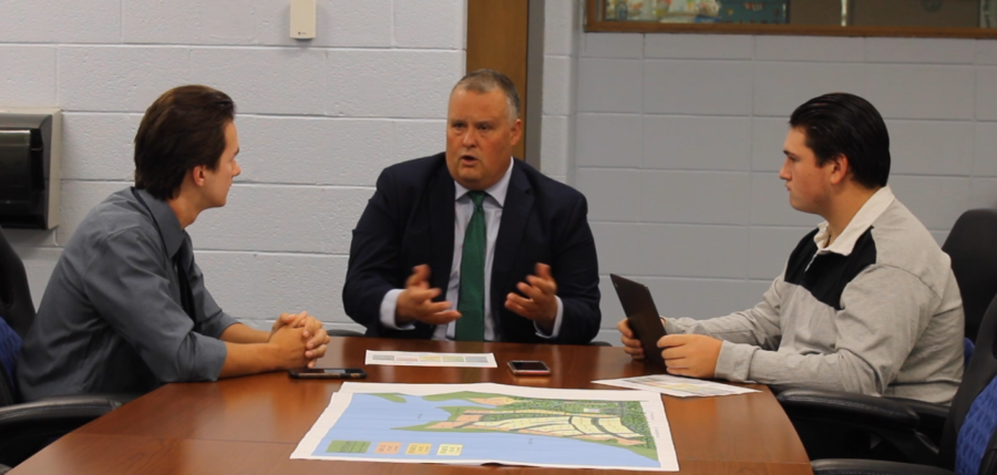 Superintendent+discusses+possible+future+options+for+buildings+in+the+district